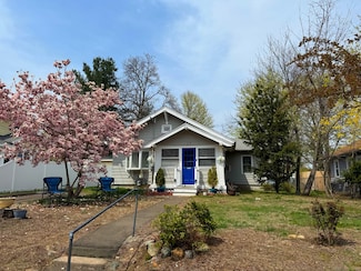 27 Ann St, West Haven, CT 06516