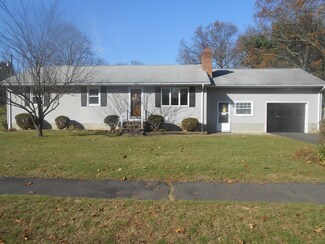107 Coronet Cir, Feeding Hills, MA 01030
