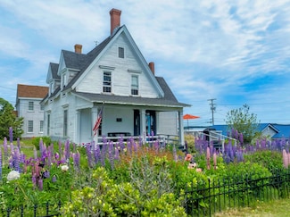 151 Water St, Eastport, ME 04631