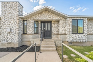 20 W Arlington Ave, Eureka, UT 84628