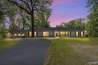 400 E Ridge Rd, Scottsboro, AL 35768