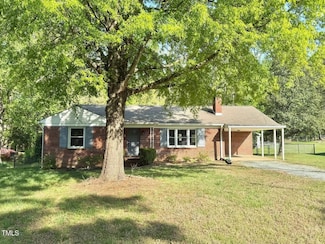 131 Rosewood Dr, Roxboro, NC 27573