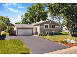 16275 Fishing Way W, Rosemount, MN 55068