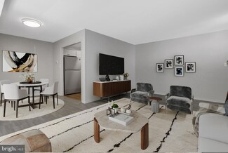 6141 Leesburg Pike Unit 202, Falls Church, VA 22041