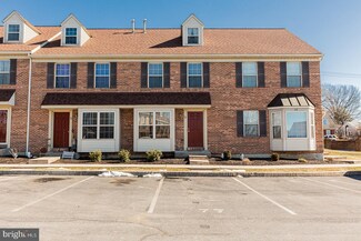 77 Acorn Blvd, Lancaster, PA 17602