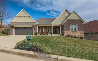 974 Squire Valley Dr, Villa Hills, KY 41017