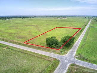 2 W Fuller Rd, Duncan, OK 73533