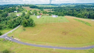 15 Belgian Ln, Morgantown, WV 26508