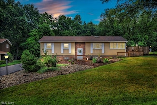 261 Greenbriar Dr, Tallmadge, OH 44278