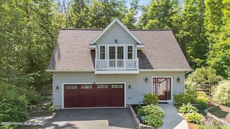 38 Cooper St, Lake George, NY 12845