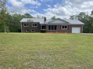 159 Mindy Dr, Waynesboro, TN 38485