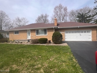 512 Catherine St, Youngstown, OH 44505