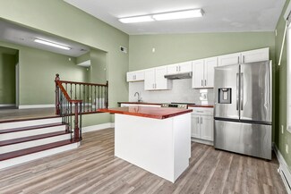 545 Brayton Ave, Fall River, MA 02721