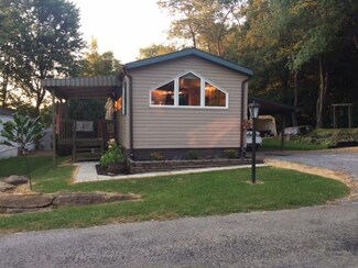 107 Rosewood Ln, Renfrew, PA 16053