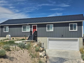 81 S T St, Eureka, UT 84628