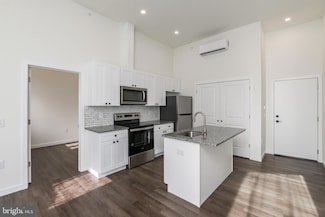 5303 Chester Ave Unit 202, Philadelphia, PA 19143