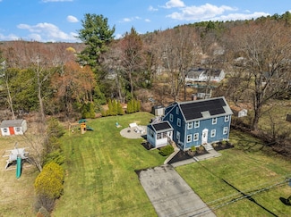 110 Indian Head Rd, Framingham, MA 01701