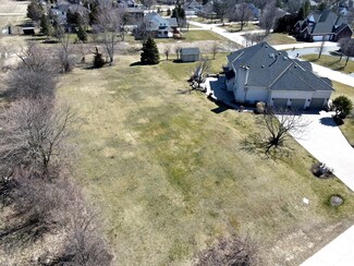 12905 Nordic Ln, Lemont, IL 60439