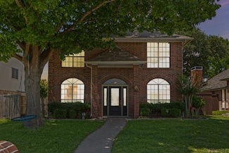 1107 Emily Ln, Carrollton, TX 75010