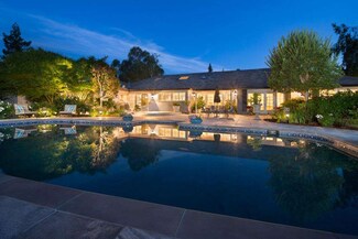 260 Ridgeway Rd, Woodside, CA 94062
