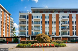 3601 Clarks Ln Unit 334, Baltimore, MD 21215