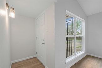 3722 Pinebrook Dr, Dallas, TX 75241