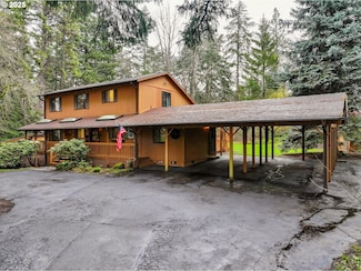 577 Country Club Rd, Hood River, OR 97031