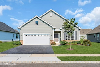 113 Edenton Dr, Barnegat, NJ 08005