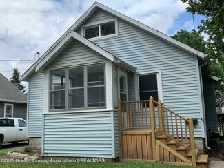 208 Russell St, Lansing, MI 48906