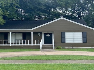 2661 Harrison St, Beaumont, TX 77702