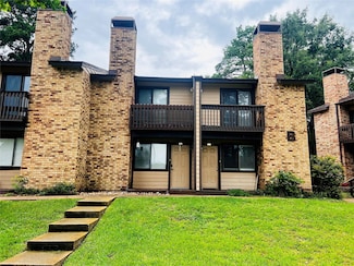 2521 Crosstimbers St Unit B4, Huntsville, TX 77320
