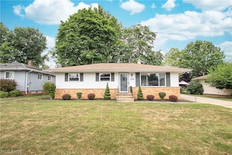 3960 W 214th St, Cleveland, OH 44126