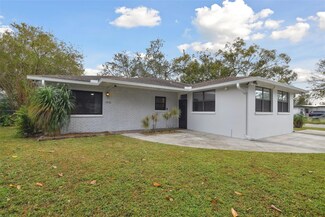 3318 W Ellicott St, Tampa, FL 33614