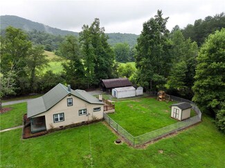 160 Vander Trail, Lowgap, NC 27024
