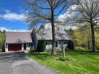 86 Whitten Neck Rd, Wolfeboro, NH 03894