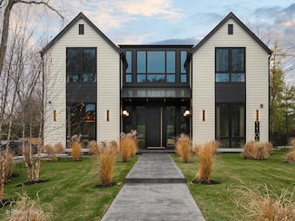 1106 Hohlfelder Rd, Glencoe, IL 60022