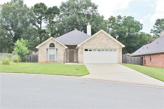 138 Satinwood Cir, Haughton, LA 71037
