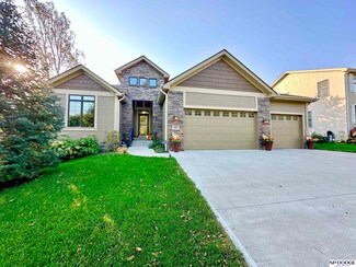 17051 Drexel St, Omaha, NE 68135