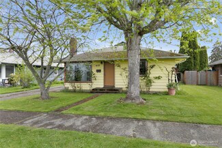 619 11th St SW, Puyallup, WA 98371