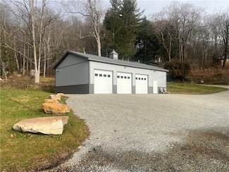 1198 Glades Pike, Jefferson Township, PA 15501