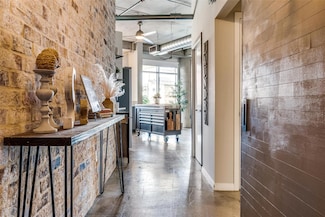 1001 Belleview St Unit 207, Dallas, TX 75215