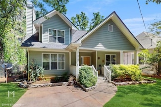 2555 Etheridge Dr NW, Atlanta, GA 30318