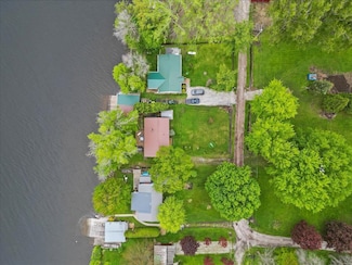 61 Bourdeau Ln S, Alburgh, VT 05440