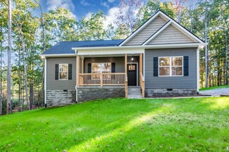 10063 Carolina Dr, Nunnelly, TN 37137