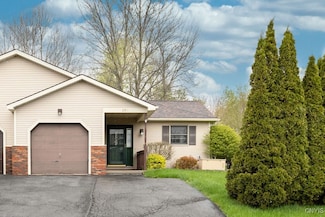 205 Christopher Cir, Oswego, NY 13126