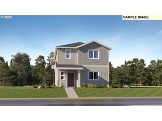 738 Pickering Ln, Woodburn, OR 97071