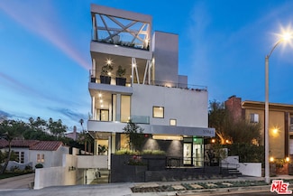 11961 Dorothy St Unit 2, Los Angeles, CA 90049
