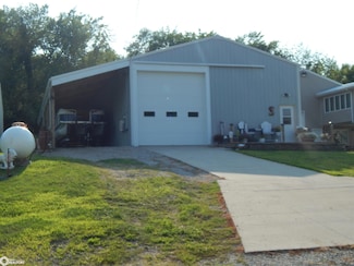 361 Hillcrest Ridge, Montezuma, IA 50171