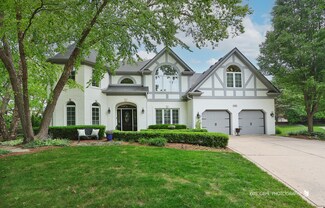 2515 Thurston Ct, Aurora, IL 60502
