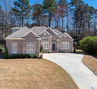 1018 Hermitage Cir, Birmingham, AL 35242